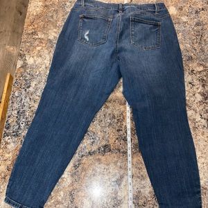 Maurice’s Distressed skinny jeans - mid rise - SHORT